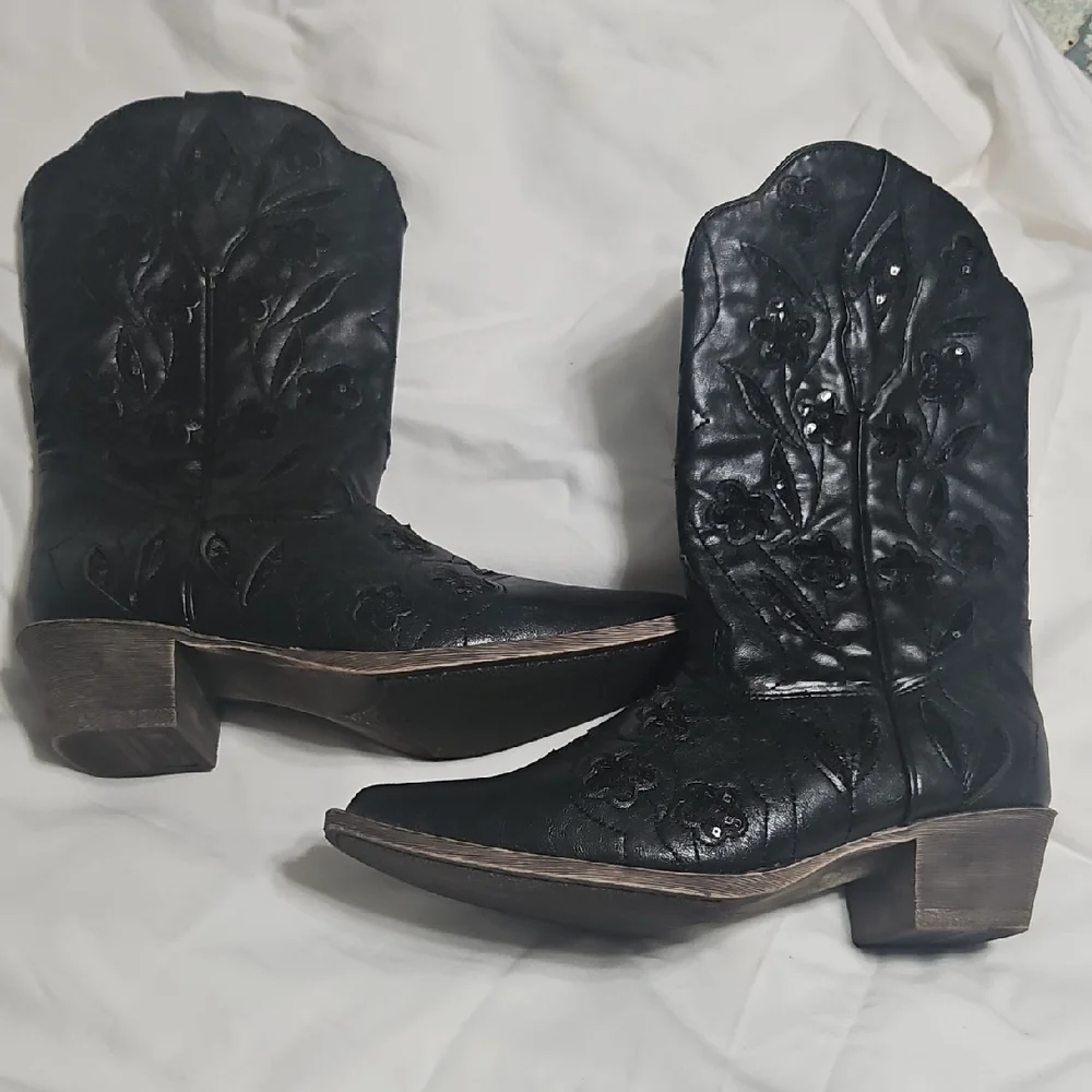 Black Embroidered Western Boots